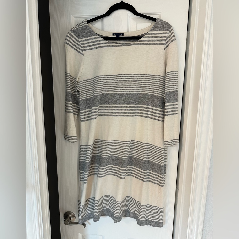Gap - grey and offwhite striped dress. XL.